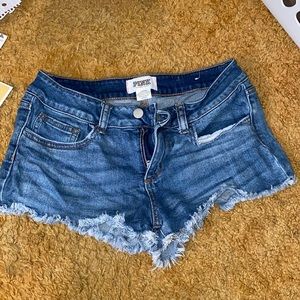 Pink size 6 shorts